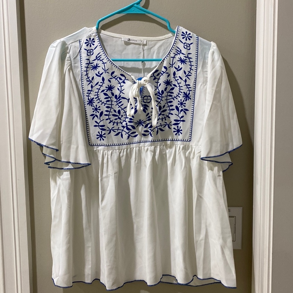 Size Medium Boho Cupshe Shirt